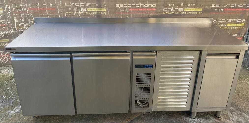Πόστο Ανοξείδωτο Με Ψυγείο Συντήρηση 210x70x87Cm Μεταχειρισμένο